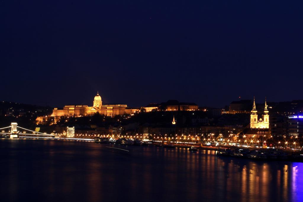 Attila Hotel Budapest Luaran gambar